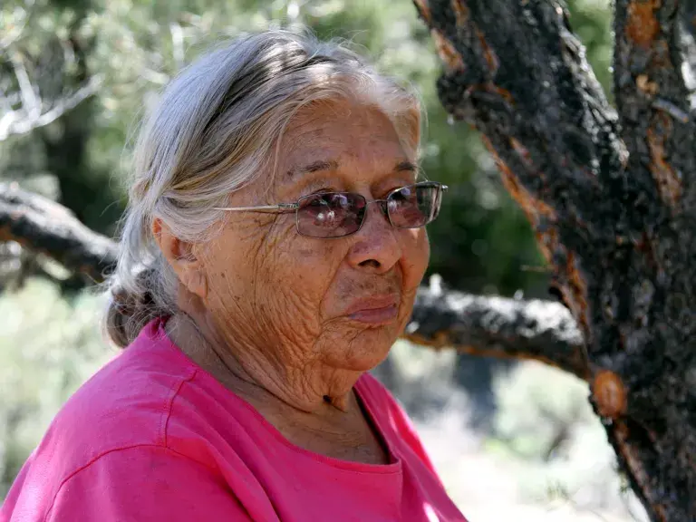 Timbisha shoshone tribu mujer