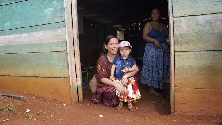young Guatemalan girl and family